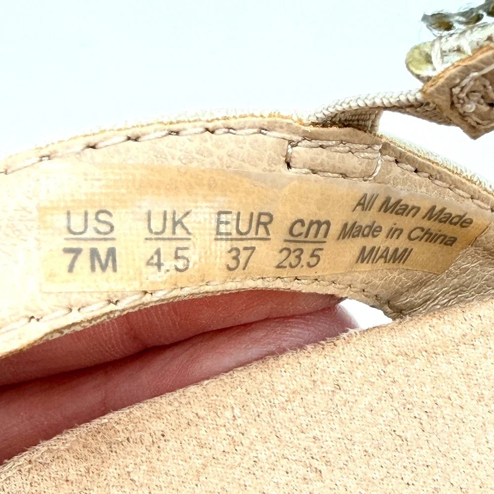 LifeStride Miami Wedge Sandals Women 7M Gold Excellent Rhinestone Strappy Dressy